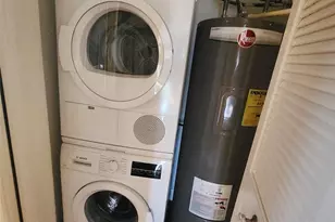 1880 White Oak Dr, Houston, TX 77009 - Photo 19