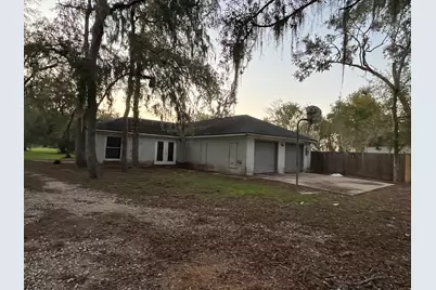 109 Buffalo Trail, Lake Jackson, TX 77566 - Photo 15