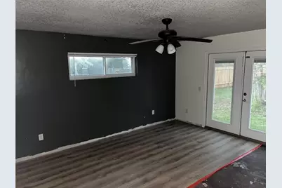 109 Buffalo Trail, Lake Jackson, TX 77566 - Photo 7