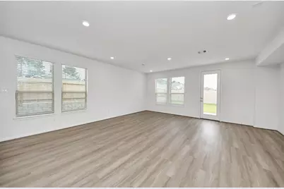 18211 Hidden Dahlia Drive, Tomball, TX 77377 - Photo 9