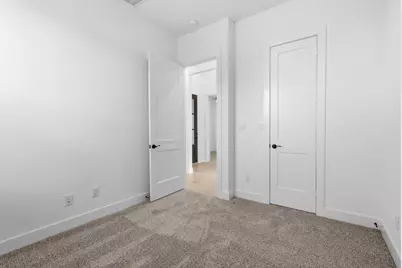 12115 Wild Bend Drive, Mont Belvieu, TX 77523 - Photo 9
