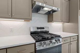 12115 Wild Bnd Dr, Mont Belvieu, TX 77523 - Photo 21