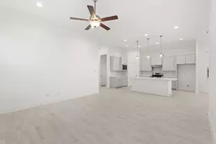 12115 Wild Bnd Dr, Mont Belvieu, TX 77523 - Photo 17