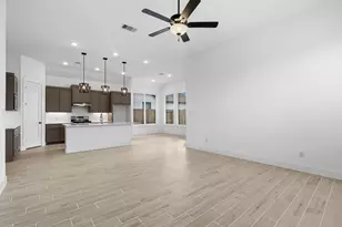 12115 Wild Bnd Dr, Mont Belvieu, TX 77523 - Photo 15