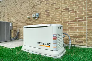 230 Connemara Dr, The Woodlands, TX 77382 - Photo 47