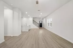 13210 Dancing Reed Dr, Texas City, TX 77568 - Photo 9