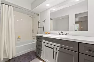 1115 Augusta Dr, Houston, TX 77057 - Photo 13