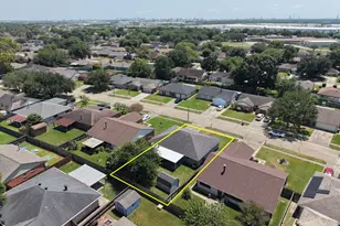 9839 Rustic Rock Rd, La Porte, TX 77571 - Photo 3