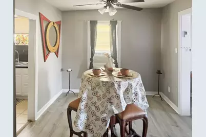 5313 Avenue K, Galveston, TX 77551 - Photo 9