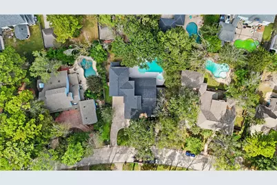 4907 Pine Garden Drive E, Kingwood, TX 77345 - Photo 33