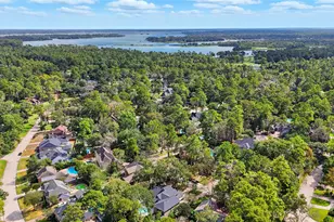 4907 Pine Garden Dr E, Kingwood, TX 77345 - Photo 35