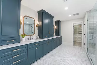 4907 Pine Garden Drive E, Kingwood, TX 77345 - Photo 17