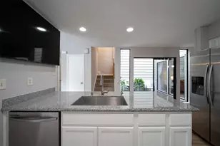 7935 Kendalia Dr, Houston, TX 77036 - Photo 25