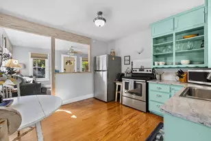 508 N Edison St, Fredericksburg, TX 78624 - Photo 13