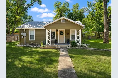 508 N Edison Street, Fredericksburg, TX 78624 - Photo 1