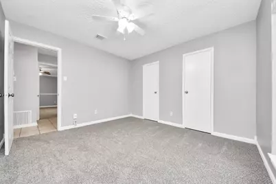 5409 Stone Creek Drive, La Porte, TX 77571 - Photo 11