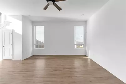 1426 Northwood Bluff Lane, Pinehurst, TX 77362 - Photo 11