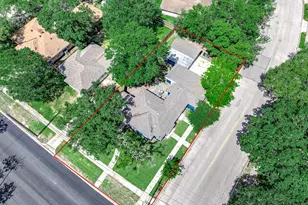611 N Pruett St, Baytown, TX 77520 - Photo 25