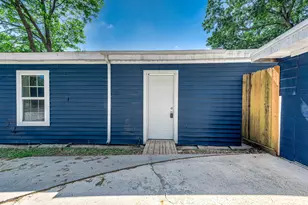 611 N Pruett St, Baytown, TX 77520 - Photo 5