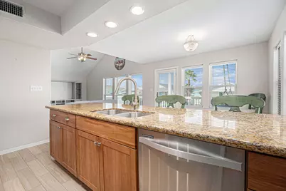 4207 Reeves Drive, Galveston, TX 77554 - Photo 11