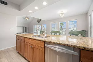 4207 Reeves Dr, Galveston, TX 77554 - Photo 11