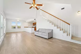 4207 Reeves Dr, Galveston, TX 77554 - Photo 3