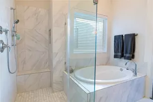 808 Woodcrest Dr, Houston, TX 77018 - Photo 19