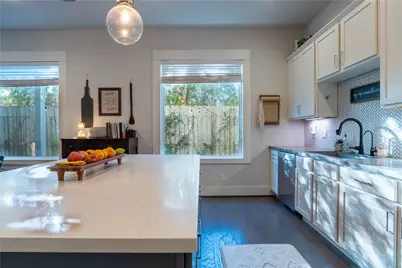 808 Woodcrest Drive #B, Houston, TX 77018 - Photo 7