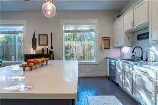 808 Woodcrest Dr, Houston, TX 77018 - Photo 7