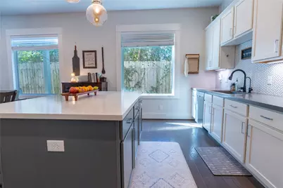 808 Woodcrest Drive #B, Houston, TX 77018 - Photo 9