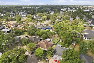 7330 Dearborn St, Houston, TX 77055 - Photo 3