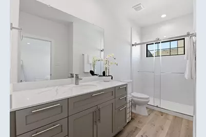 11915 N Hoa Sen Circle, Houston, TX 77072 - Photo 19