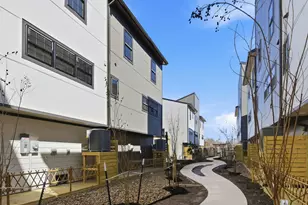 11915 N Hoa Sen Cir, Houston, TX 77072 - Photo 33