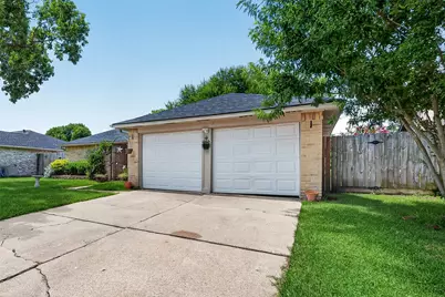 15815 Thistledew Drive, Houston, TX 77082 - Photo 3