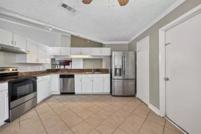 15815 Thistledew Drive, Houston, TX 77082 - Photo 17