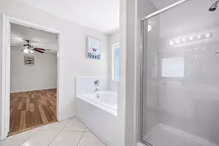 13315 Sleepy Creek Meadows, Houston, TX 77083 - Photo 15