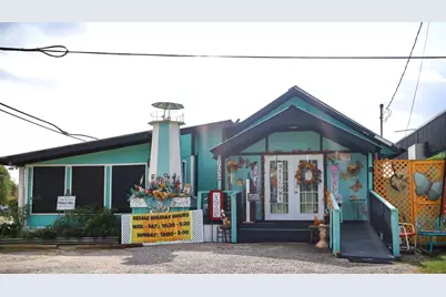 1032 Grand Avenue, Bacliff, TX 77518 - Photo 1