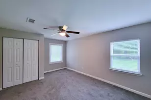 5606 Willow Glen Dr, Houston, TX 77033 - Photo 21