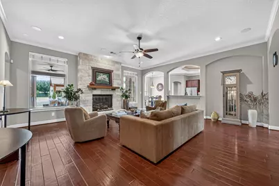 3811 Lost Goldenrod Drive, Richmond, TX 77406 - Photo 7