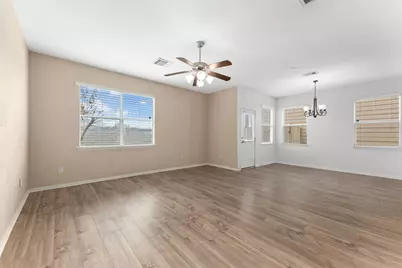 9447 Sunflower Ridge Lane, Houston, TX 77064 - Photo 7