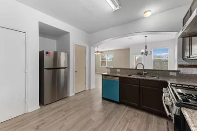 9447 Sunflower Ridge Lane, Houston, TX 77064 - Photo 11