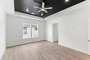 7548 Dyer St, Houston, TX 77088 - Photo 11