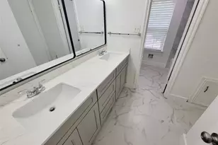 13406 Glen Erica Dr, Houston, TX 77069 - Photo 33