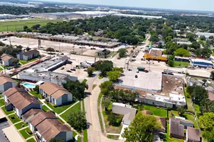 13714 Bonaventure Dr, Houston, TX 77065 - Photo 43