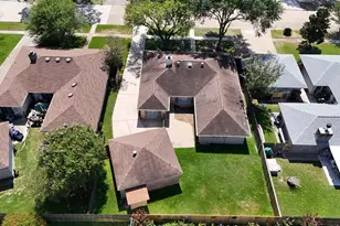 13714 Bonaventure Dr, Houston, TX 77065 - Photo 39