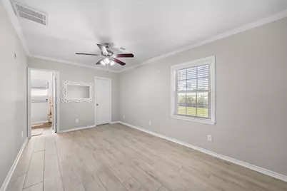 28 Manor Way, Galveston, TX 77550 - Photo 17