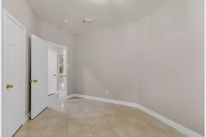 13839 Placid Brook Court, Houston, TX 77059 - Photo 21