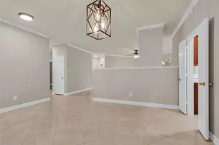 13839 Placid Brook Ct, Houston, TX 77059 - Photo 9