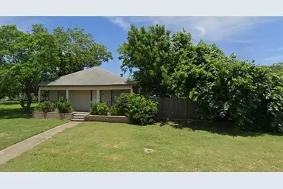 102 N Avenue C, Freeport, TX 77541 - Photo 3