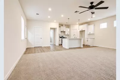 6639 Escondido Drive, Rosharon, TX 77583 - Photo 5